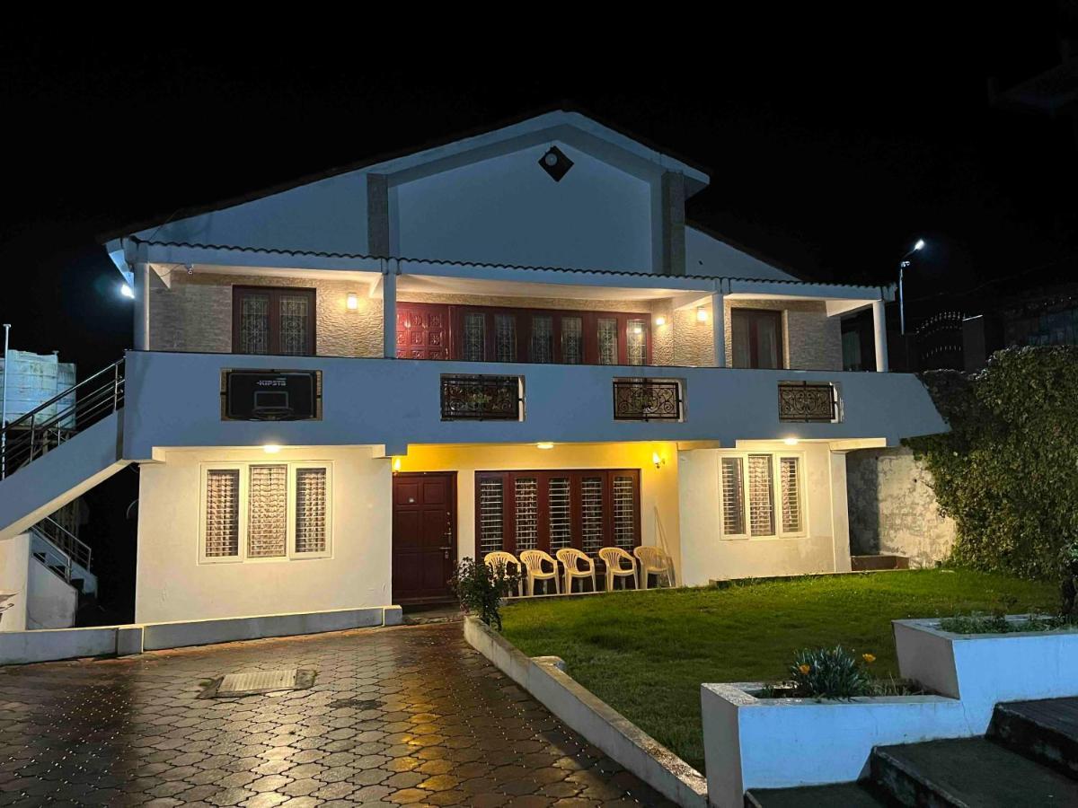 Ls Cottage Ooty Bagian luar foto